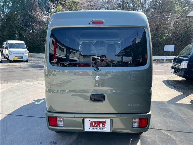 Suzuki Every 7