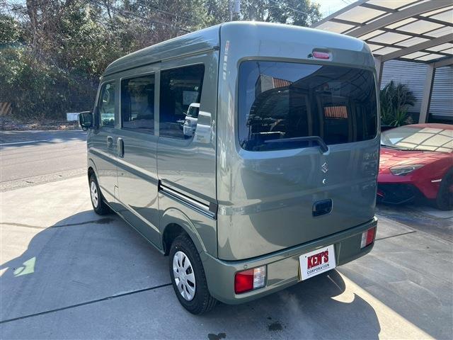Suzuki Every 9