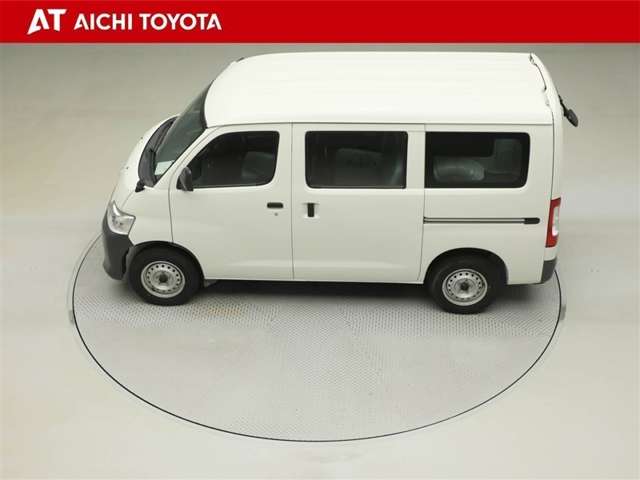 Toyota Town Ace Van 11