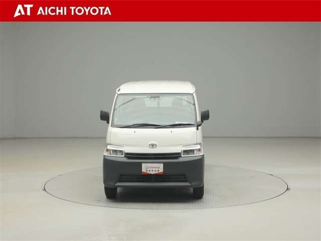 Toyota Town Ace Van 9