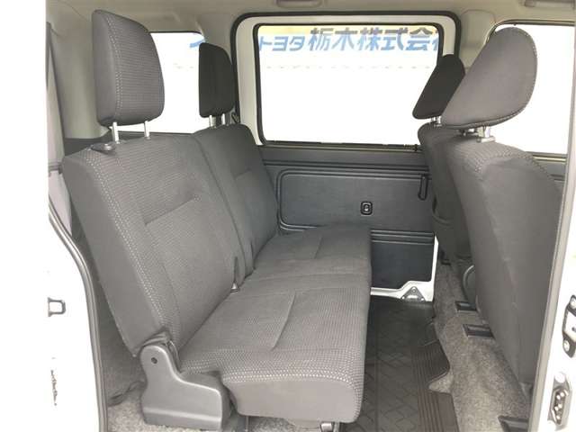Toyota Pixis Van 10