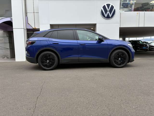 Volkswagen ID.4 6