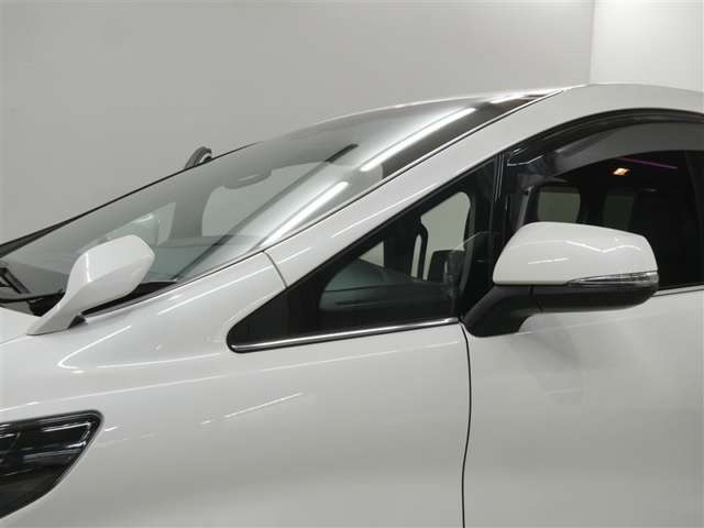 Toyota Alphard 8