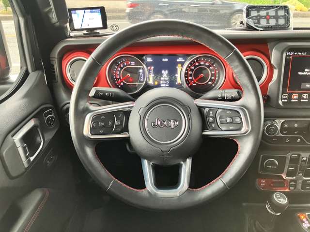 Jeep Gladiator 11