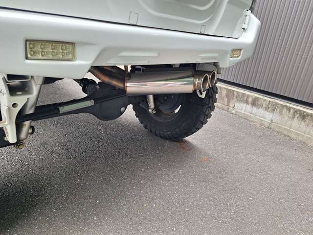 Suzuki Jimny 7