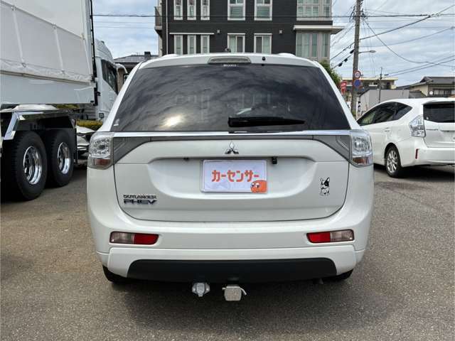 Mitsubishi Outlander PHEV 6