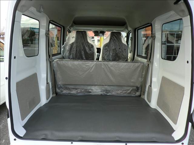 Suzuki Every 11