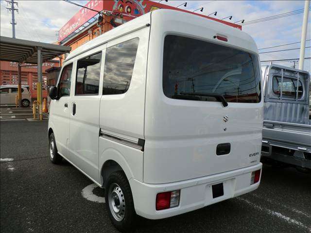 Suzuki Every 5