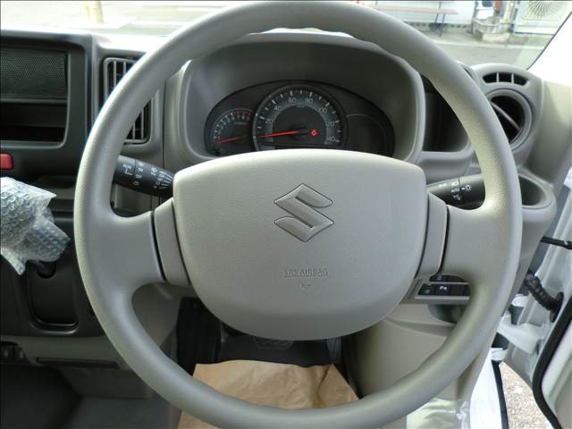 Suzuki Every 6