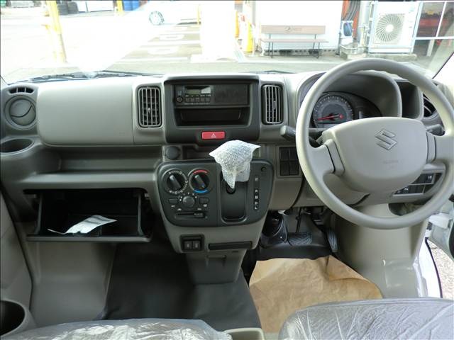 Suzuki Every 9