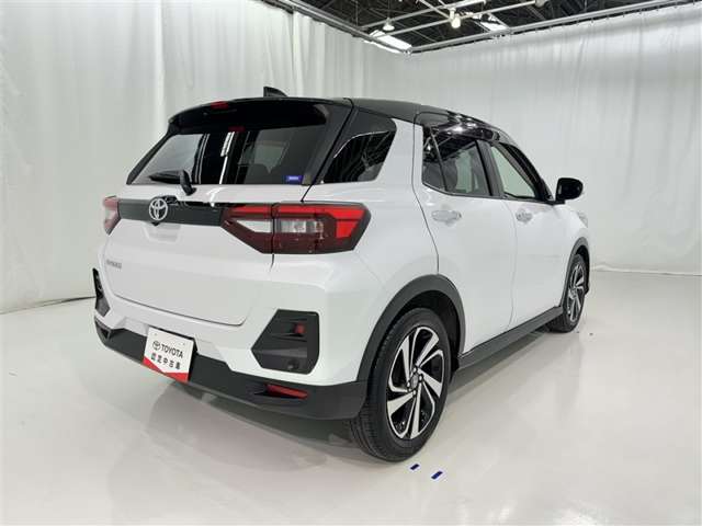 Toyota Raize 7