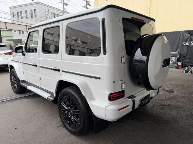 Mercedes-Benz G-Class 11