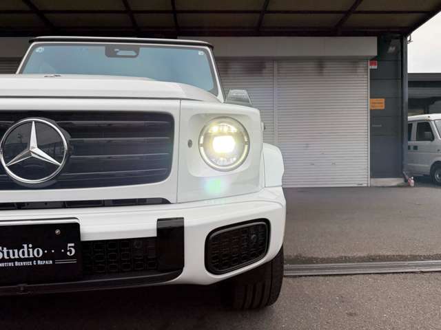 Mercedes-Benz G-Class 4