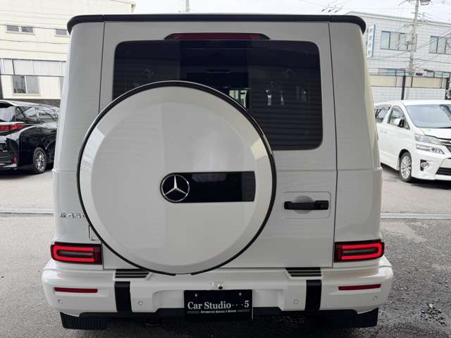 Mercedes-Benz G-Class 10