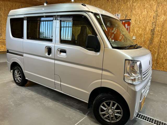 Suzuki Every 12