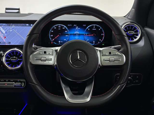 Mercedes-Benz GLA-Class 8
