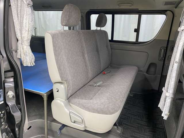 Toyota Regius Ace 5