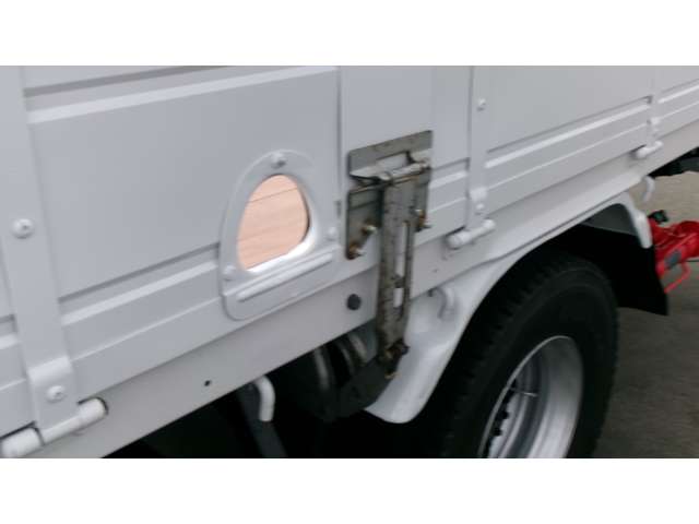 Isuzu Forward 11