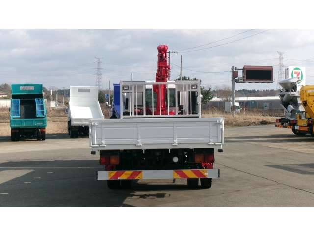 Isuzu Forward 6