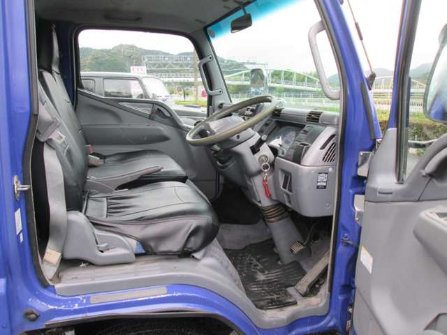 Mitsubishi Fuso Canter 12