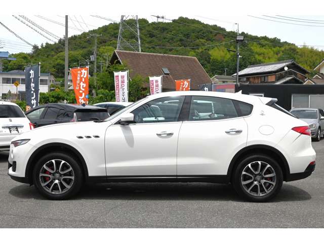 Maserati Levante 4