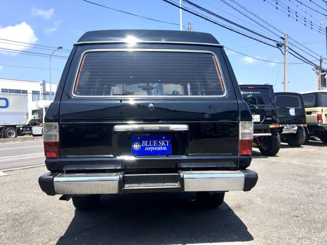 Toyota Land Cruiser 60 7