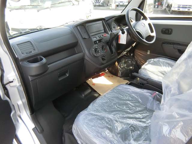 Toyota Town Ace Van 11