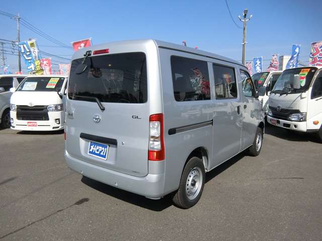 Toyota Town Ace Van 8