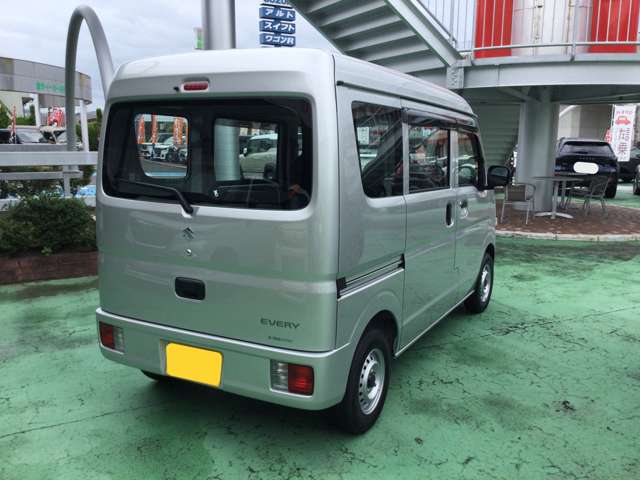 Suzuki Every 5