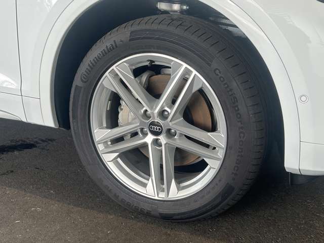 Audi Q5 6