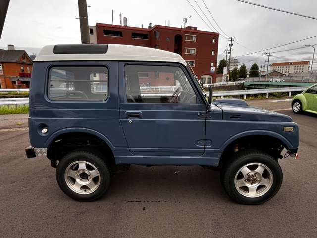 Suzuki Jimny 4
