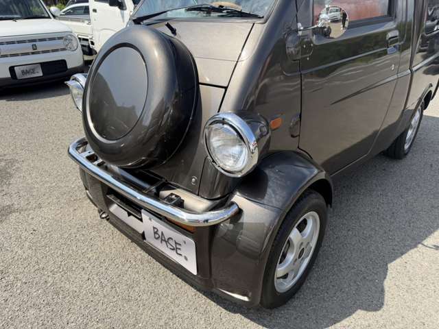 Daihatsu Midget II 6