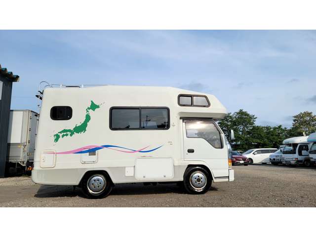 Isuzu Elf 12