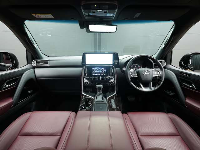 Lexus LX 5