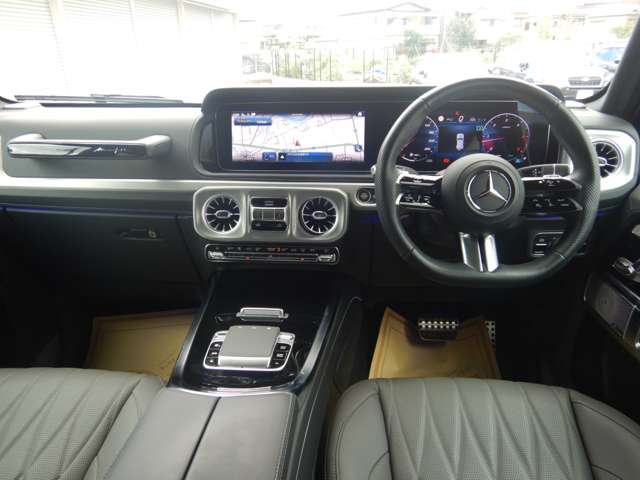 Mercedes-Benz G-Class 9