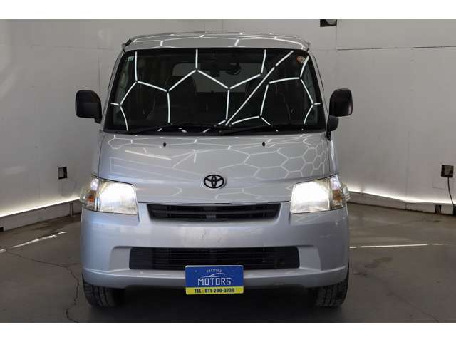 Toyota Town Ace Van 9