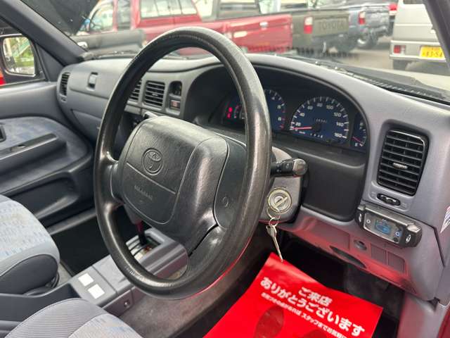 Toyota Hilux 12