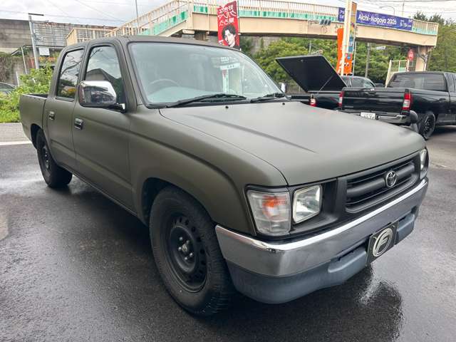 Toyota Hilux 3