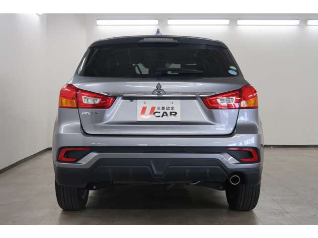 Mitsubishi RVR 8