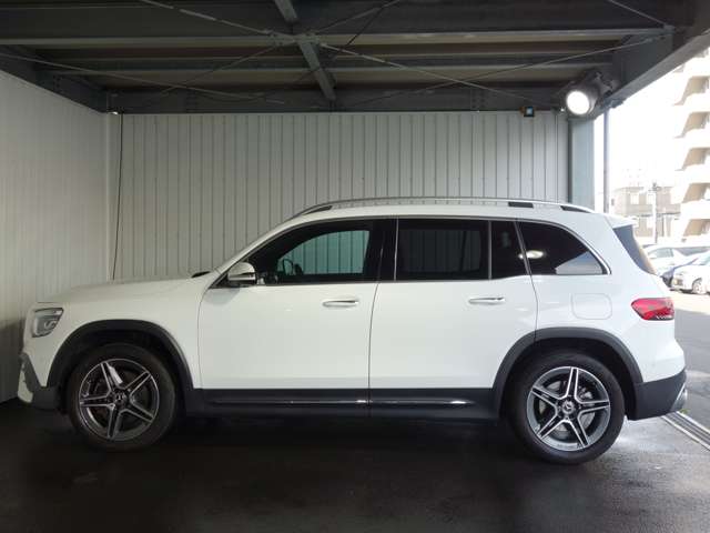 Mercedes-Benz GLB 5