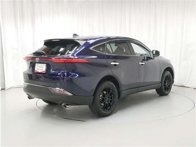 Toyota Harrier 3