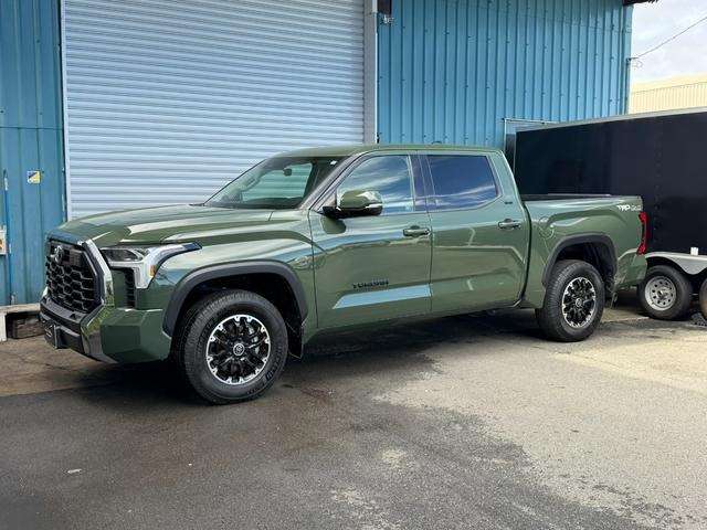 Toyota Tundra 4