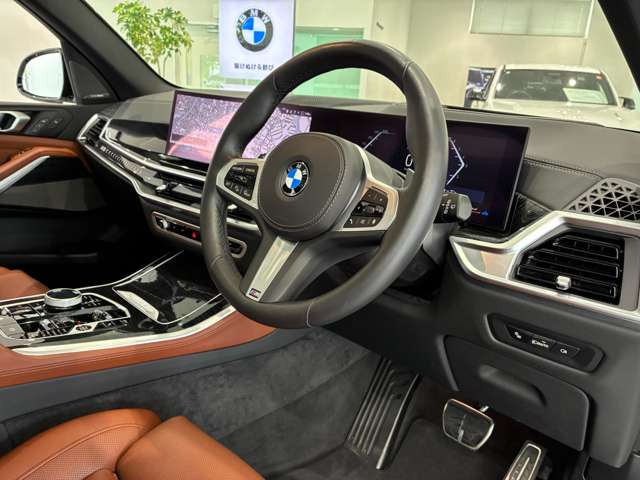 BMW X5 8