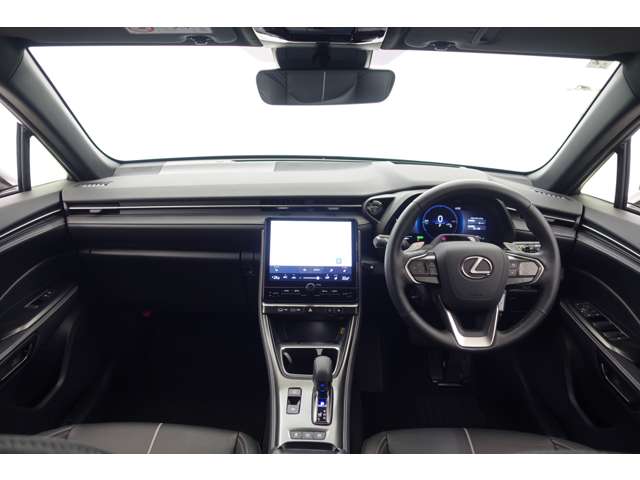 Lexus LBX 7