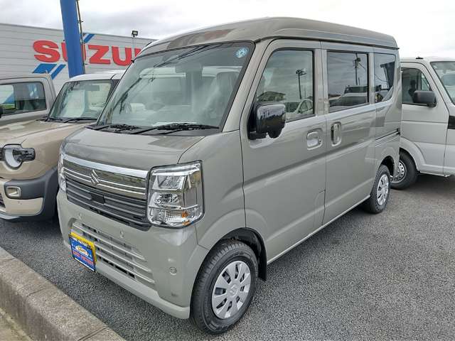 Suzuki Every 8
