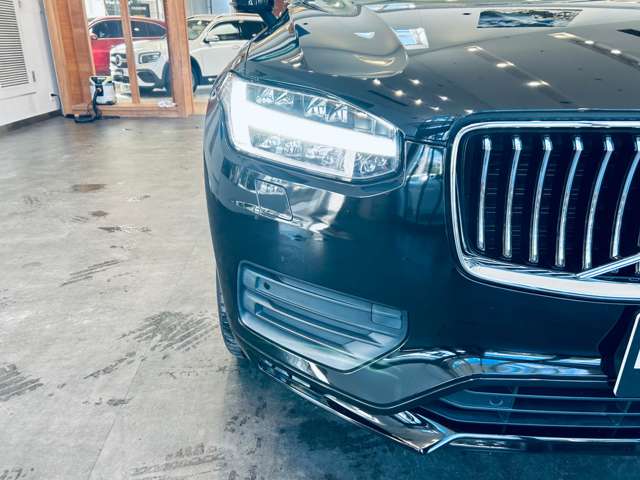 Volvo XC90 12