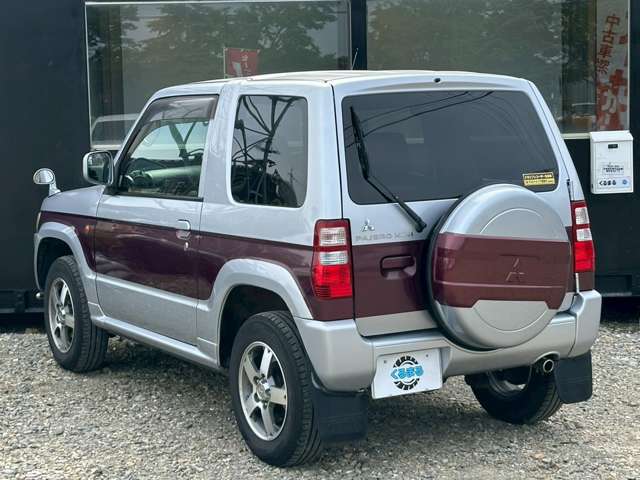 Mitsubishi Pajero Mini 12