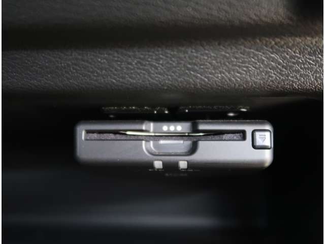 Mitsubishi eK X 8