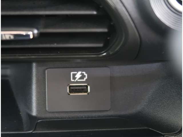 Mitsubishi eK X 10