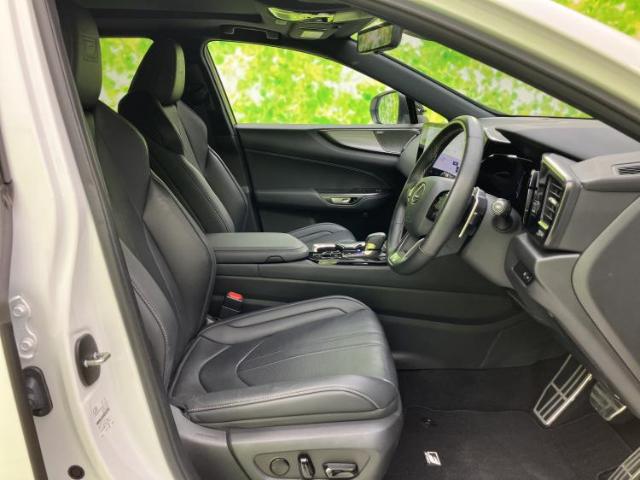 Lexus NX 2